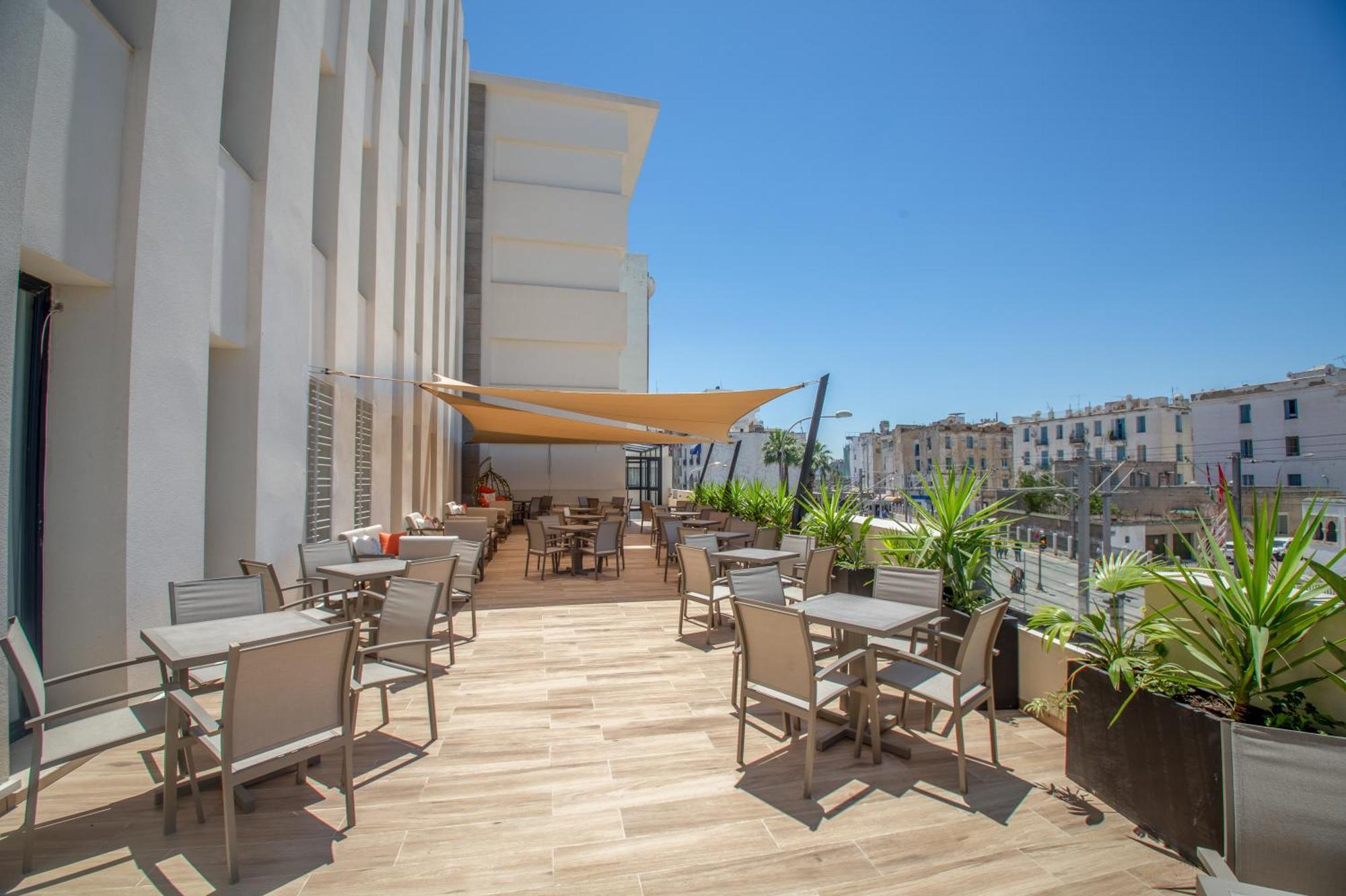 Kyriad Prestige City Center Tunis Exterior photo
